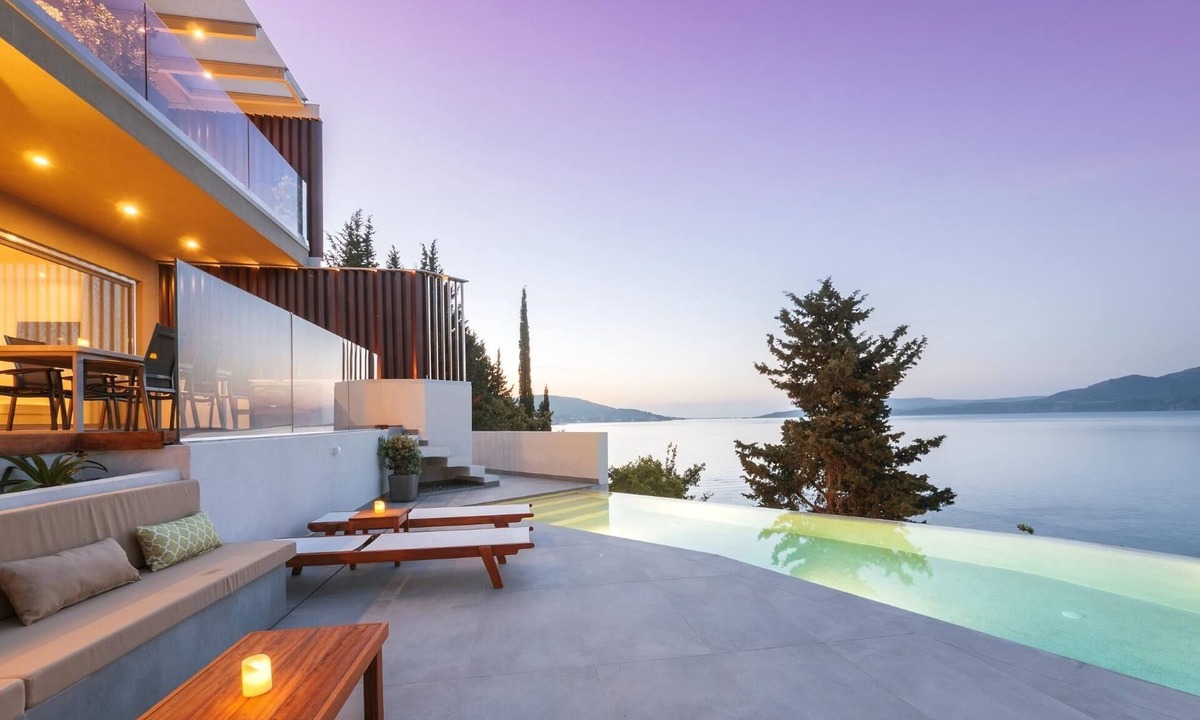 Nikiana Villa | Stylish Villa with Stunning Sea Views and Pontoon Access near Tavernas