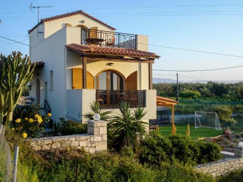 Skaleta House | Summer Home of Skaleta beach