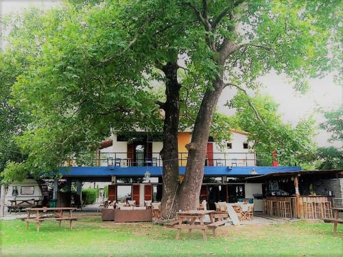 Limin Litochorou Hostel | Summit Zero Hostel
