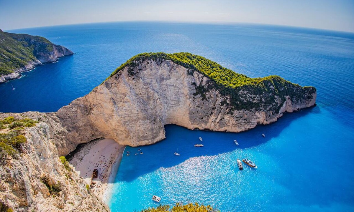 Laganas Boat Rental | Sun-Kissed Sailing Adventure in the Ionian Islands, Zakynthos