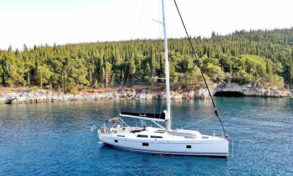 Spanokhorion Boat Rental | Sun-Kissed Sailing Adventure in the Ionian Islands
