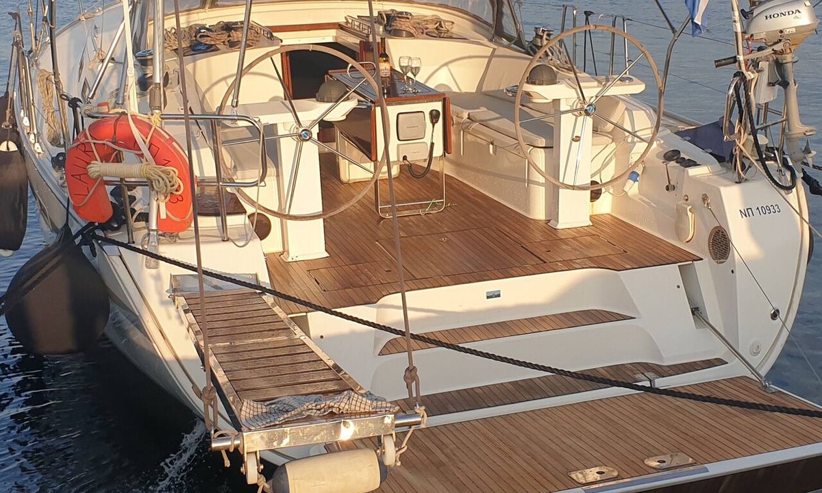 Nea Peramos Boat Rental | Sun-Kissed Sailing Adventure in the Saronic Islands