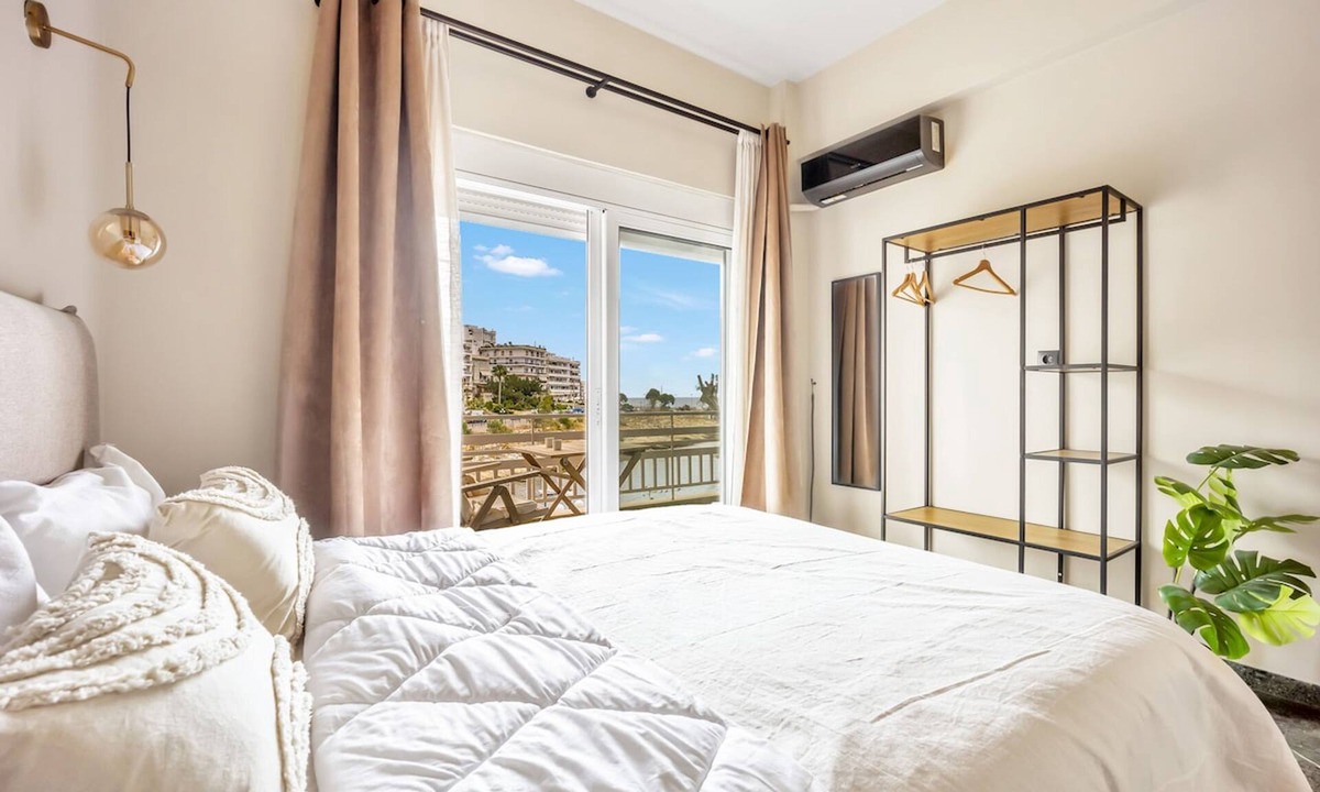 Peiraiki Apartment | Sunny apartment next to the sea, amazing view