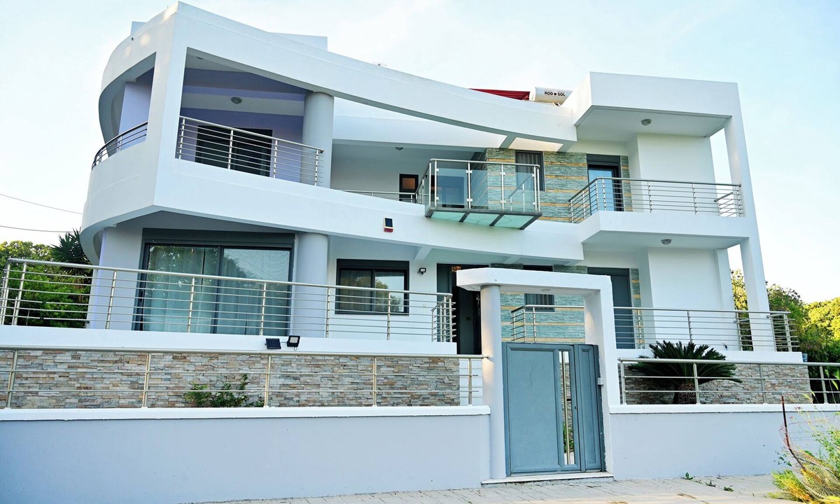Petaloudes Villa | Sweet Dream Villa Sgourou | Spacious 196m² Family Home near Rhodes Town