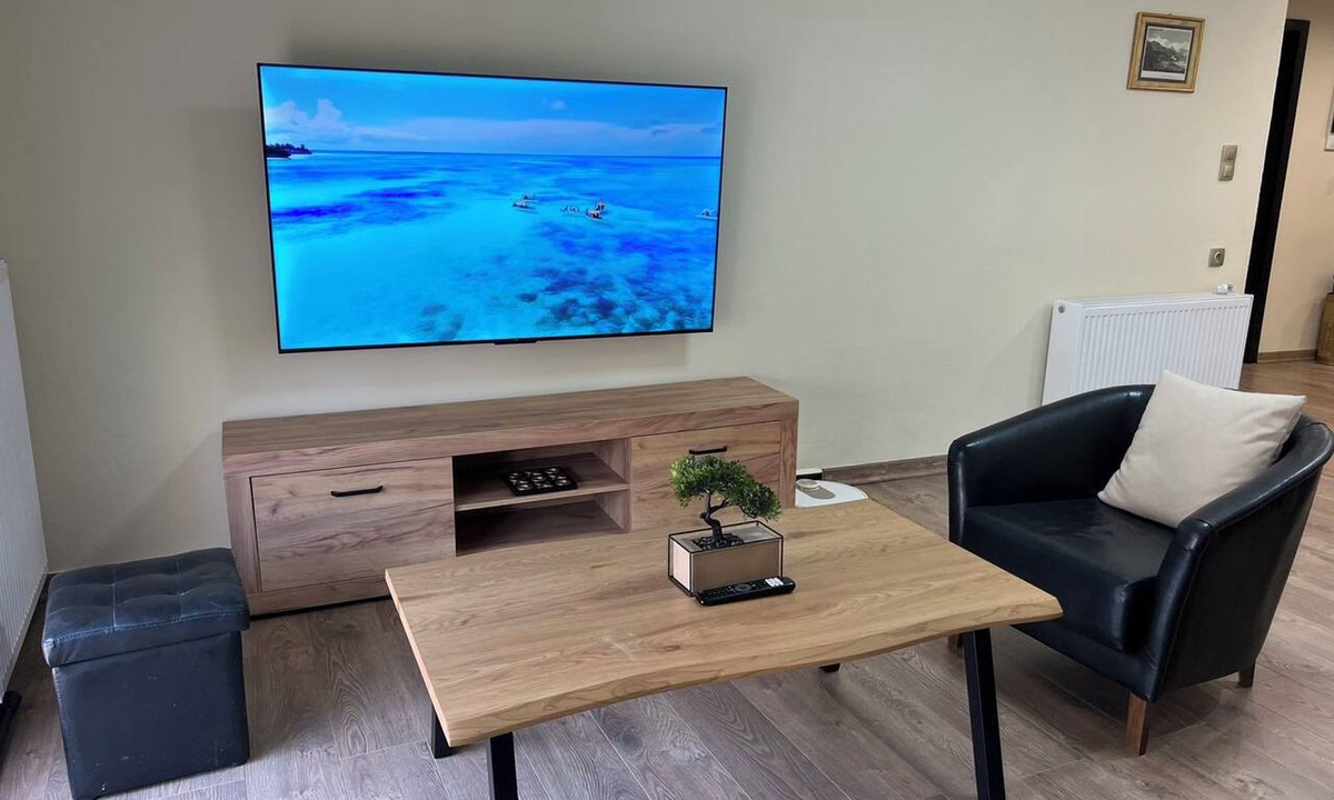 Katerini Apartment | The Central Square Apartment