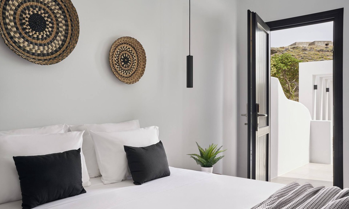 Loutra Hotel | The Thermia Suites