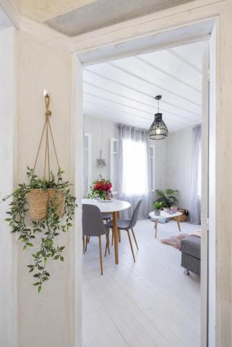 Nafplion City Centre House | Theros Cottage - garden & sea breeze