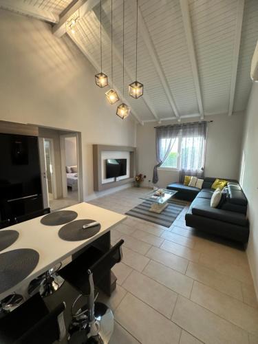 Topeiros Villa | Theros Villa 1