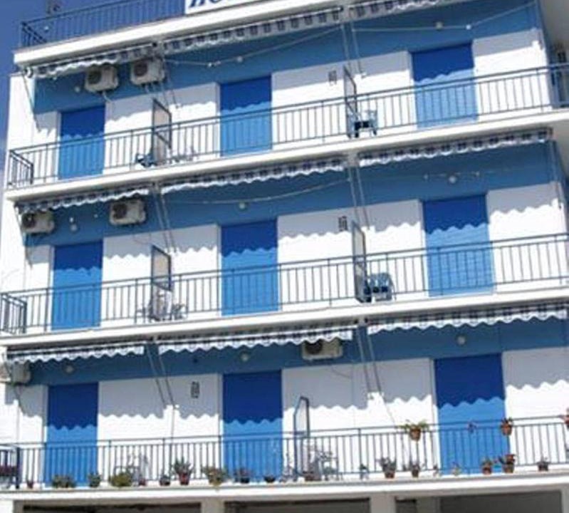 Nees Pagases Hotel | To Giouli