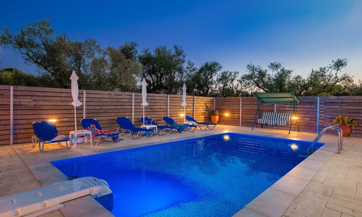 Zakynthos Town Villa | Toscana Villa 1 - 2 Bedroom Private Pool Villa