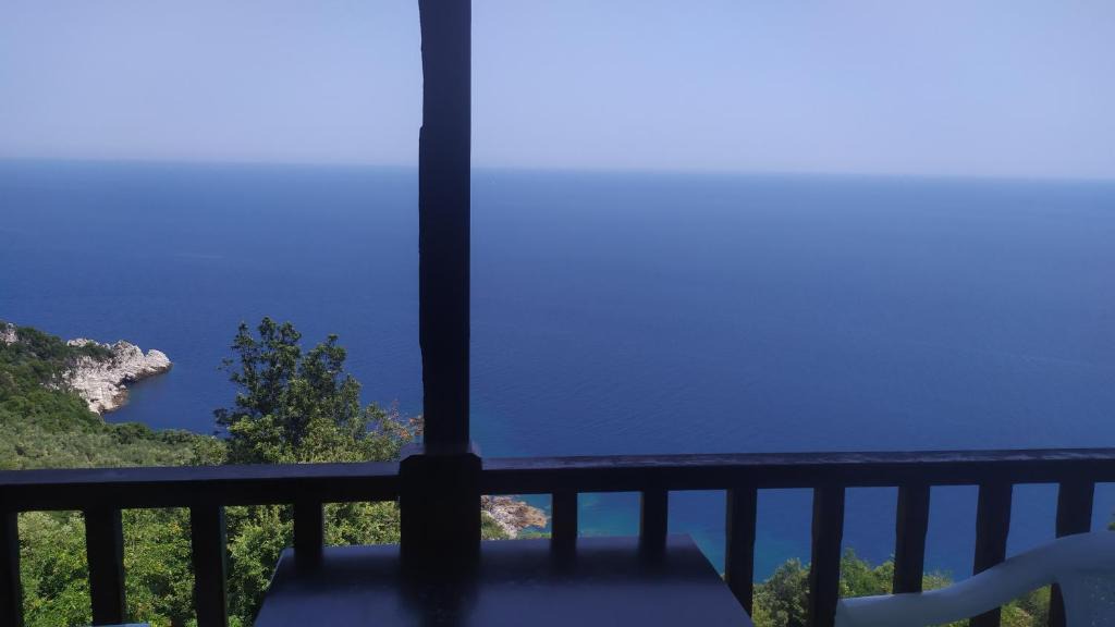 Tsagarada Apartment | Traditional apartment in Mylopotamos Beach