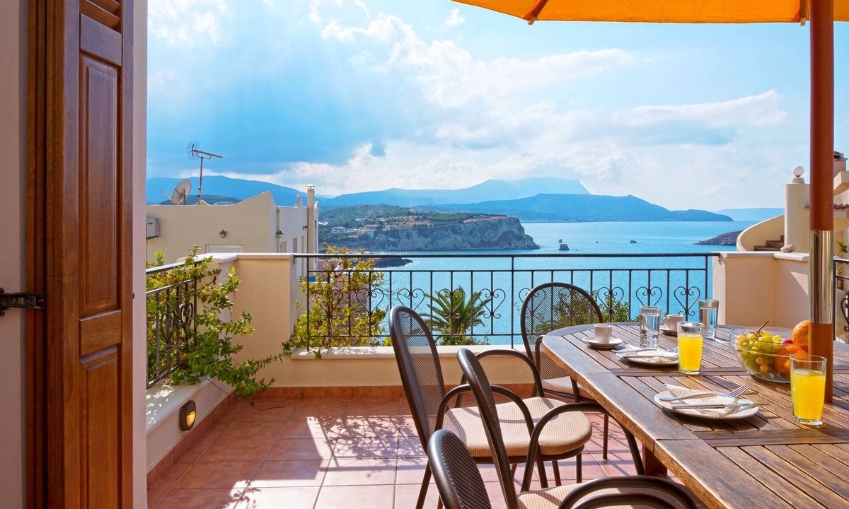 Plaka Villa | Traditional villa with outstanding sea and mountain view