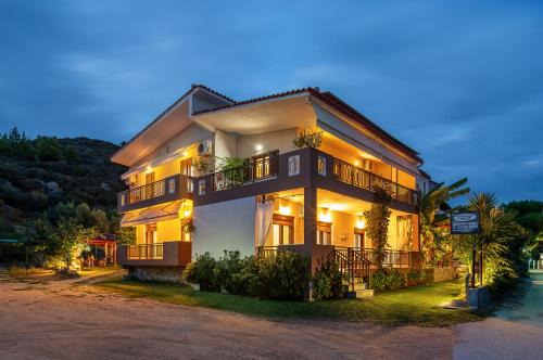 Toroni Apartment | Tsamakdas House