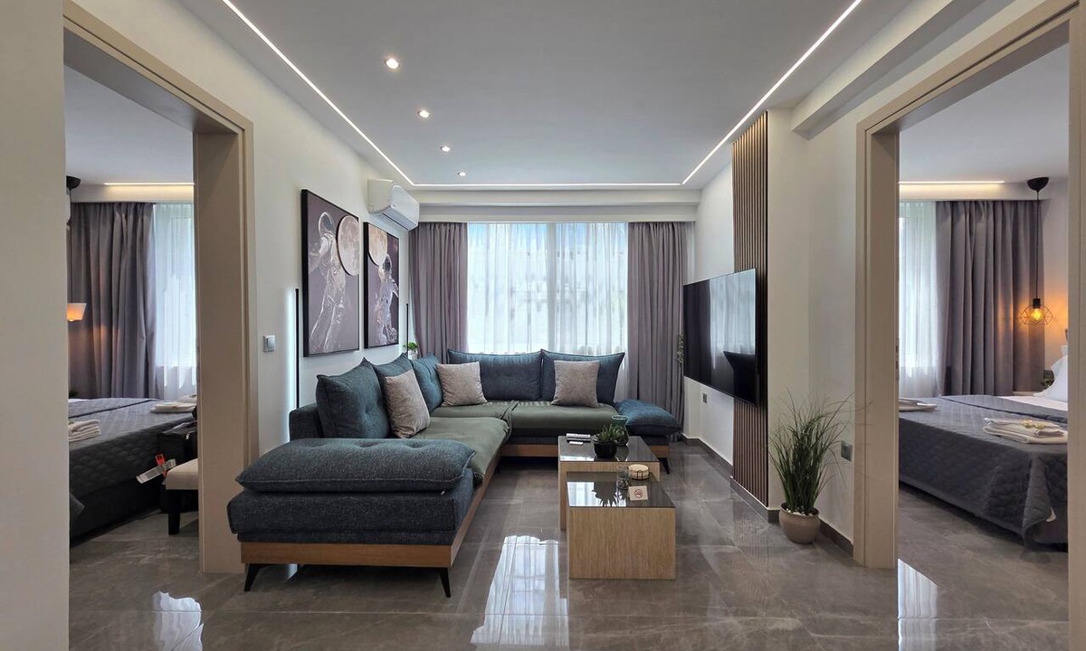 Neos Kosmos Apartment | TT Luxury Homes | Apollo – 2 Bedrooms Next to TRAM