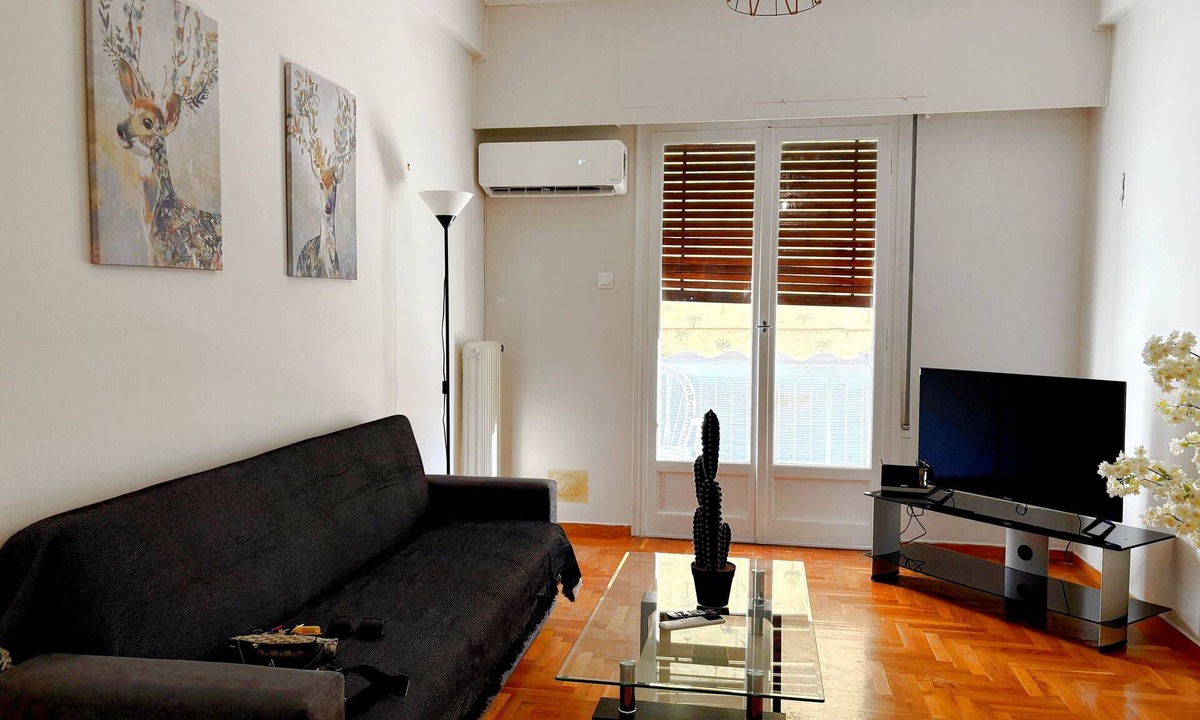 Athens Apartment | Two bedroom Apartment in Athens Center
