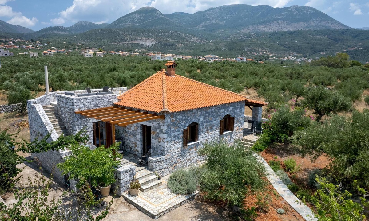 Agios Nikolaos House | Vacation home just 100 meters from the sea, near Pantazi Sandy Beach, Peloponnese