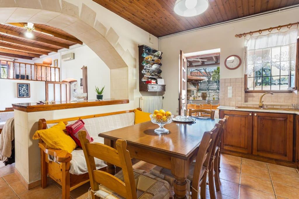 Gavalochori House | Valia's Stone House