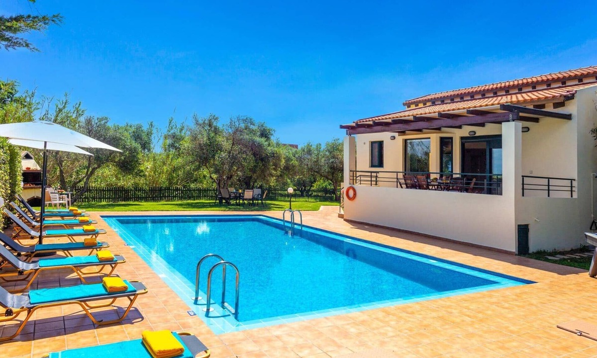 Pyrgos Psilonerou Villa | Villa Anna Maria by Villa Plus