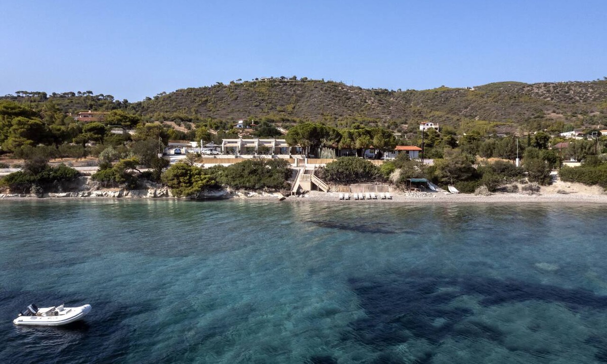 Skaloma Bed & Breakfast | Villa Aura Loutraki