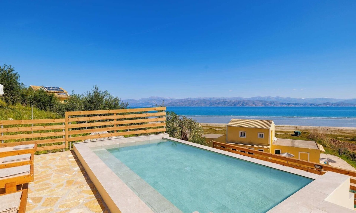 Apraos Villa | Villa Dimakos by Villa Plus