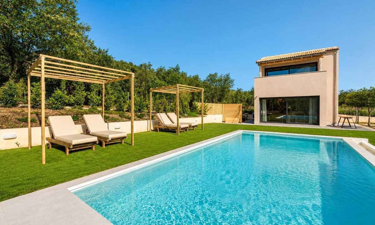 Dafnata Villa | Villa Elea - Two Bedroom Villa, Sleeps 4