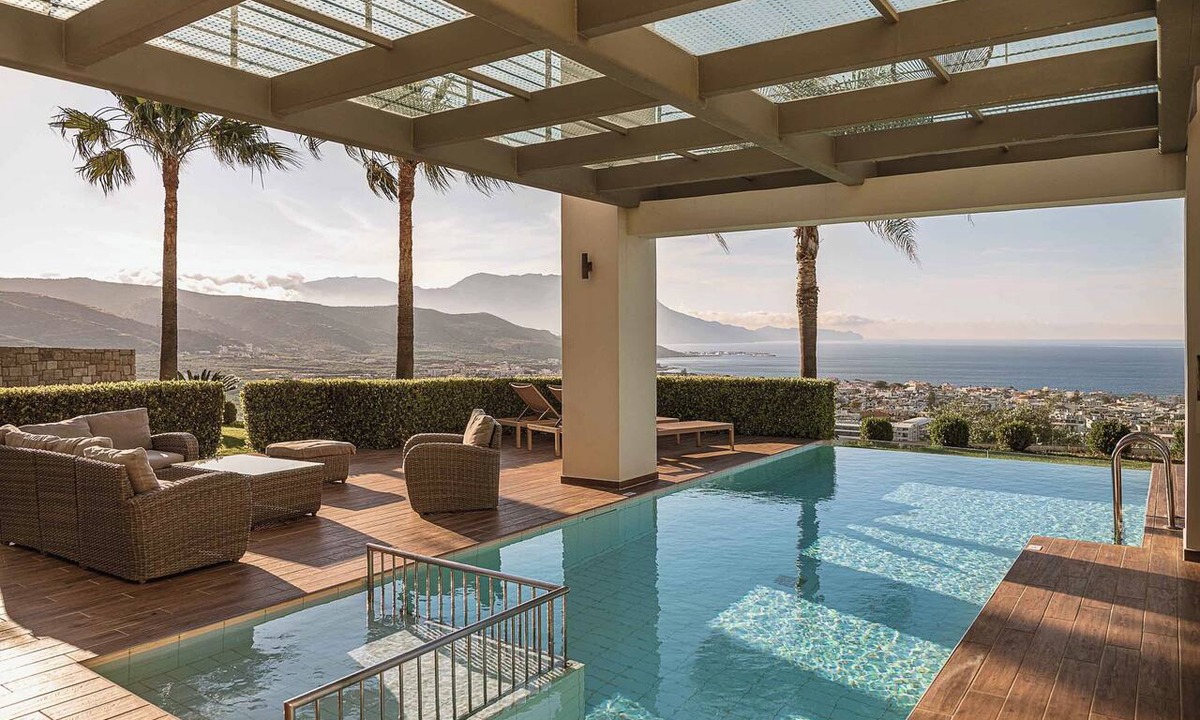 Kissamos Villa | Villa Emilia I Heated* pool, seaview, next to town