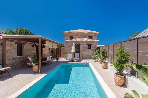 Pigadhakia House | Villa Frontale - Restored Villa with Pool Perfect for 6 Nestled Next to a Traditional Olive Mill and Local Farms Offering Authentic Hospitality and Organic Delights By Villa Mana Gers