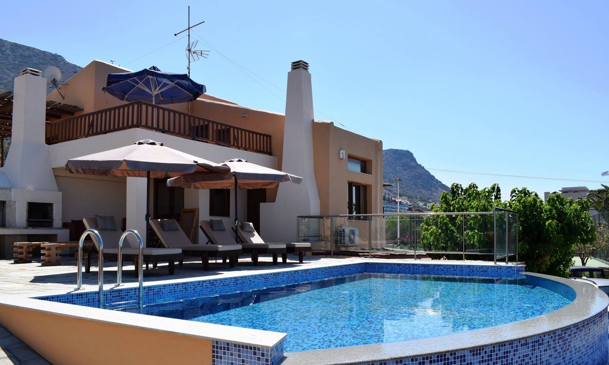 Koutouloufari Villa | Villa Gloria for 9, Private Villa with swimming pool