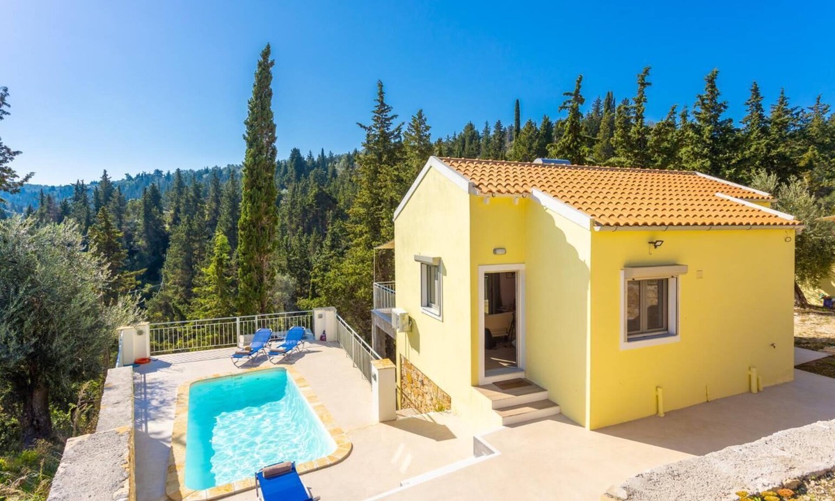 Koutsi Villa | Villa Ifigeneia - Two Bedroom Villa, Sleeps 2