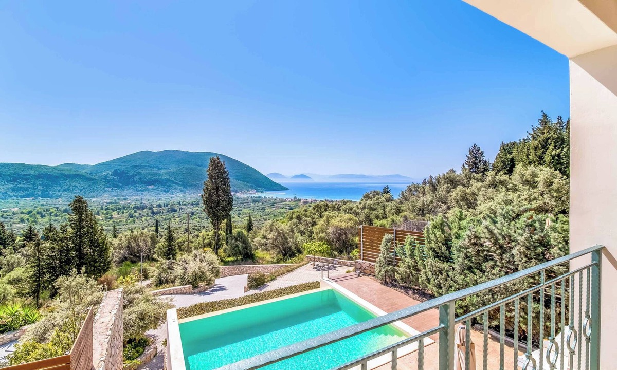 Evgiros Villa | Villa Ira Lefkas - One Bedroom Villa, Sleeps 2
