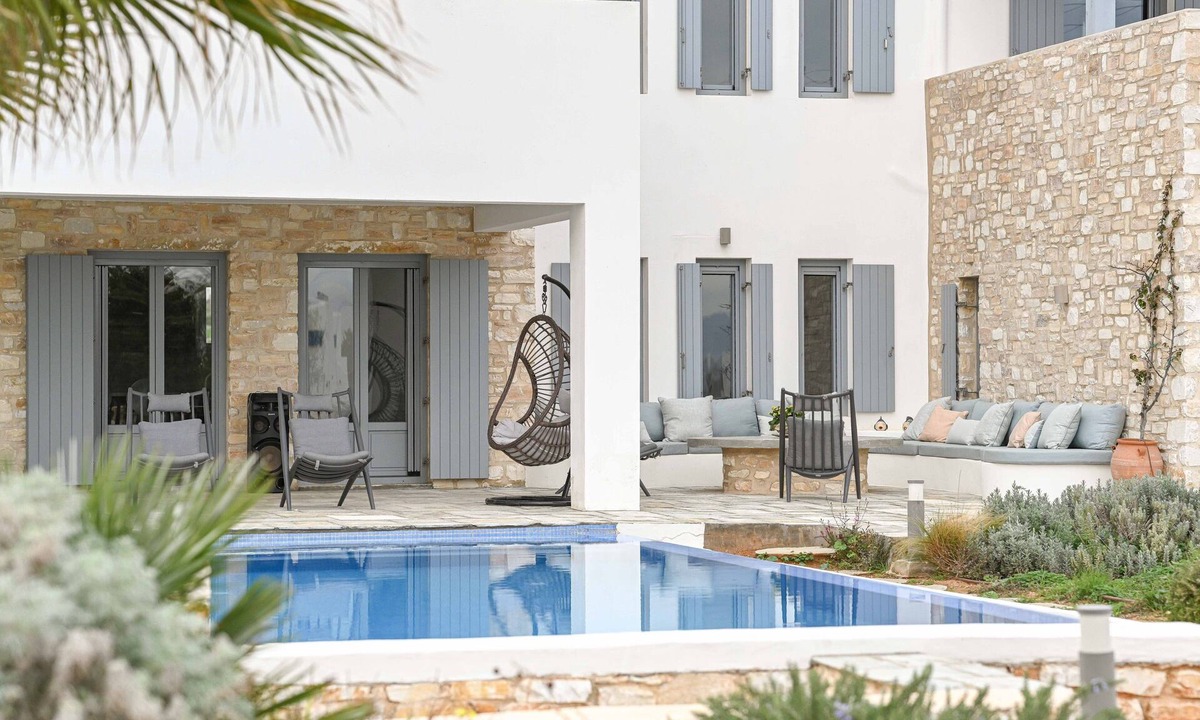 Ampelas Villa | Villa Iremía - Family house with beach access