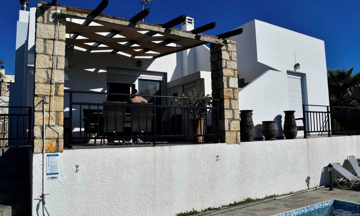 Skouloufia House | Villa Mailin – a quiet vacation home with a private pool and ocean views near Rethymno