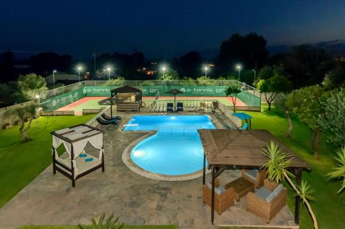 Chalikounas Villa | Villa Maxim with Private Pool & Tennis Court