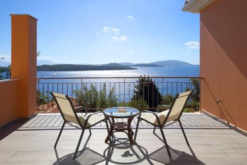 Perigiali Villa | Villa Melias, luxurious villa with superb view of the islands, 400 m from the sea