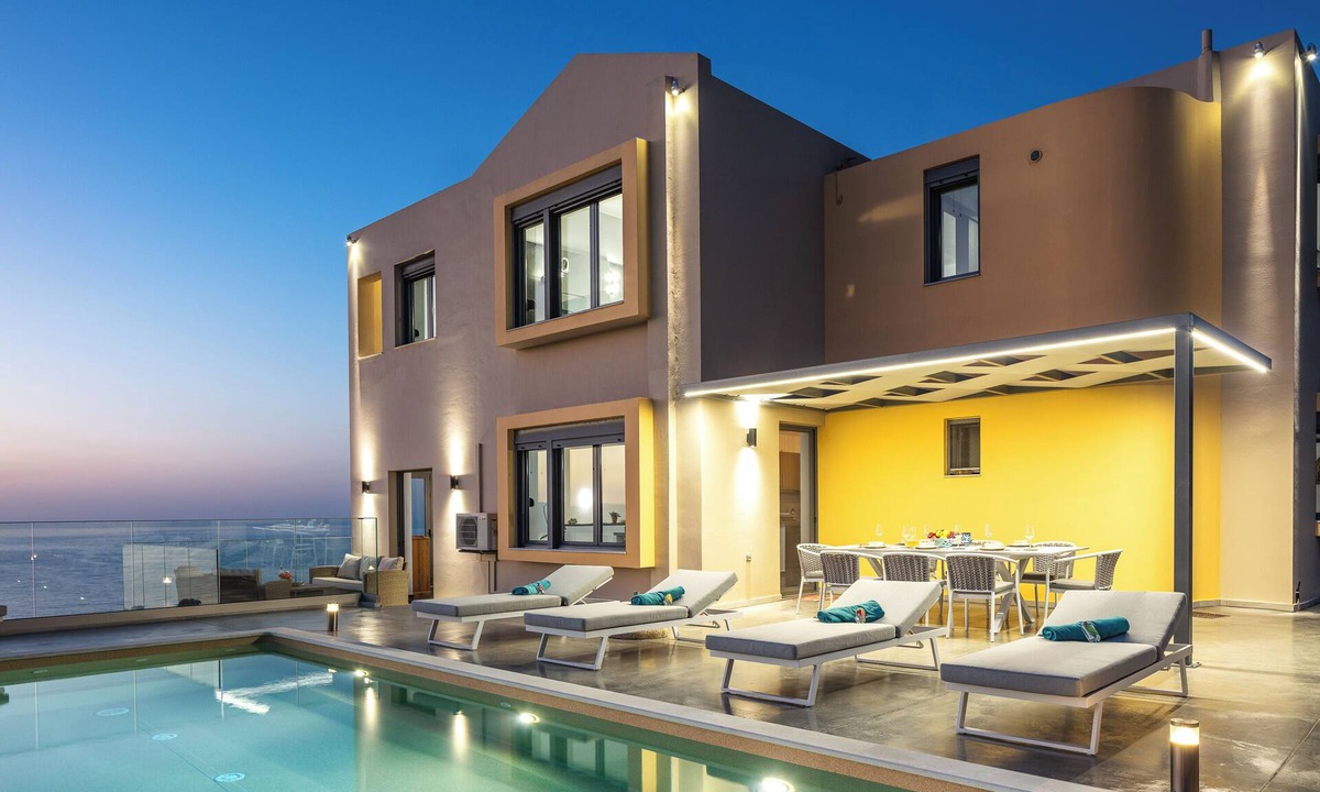 Karoti Villa | Villa mit Unglaublichem Blick auf das Meer und die Berge