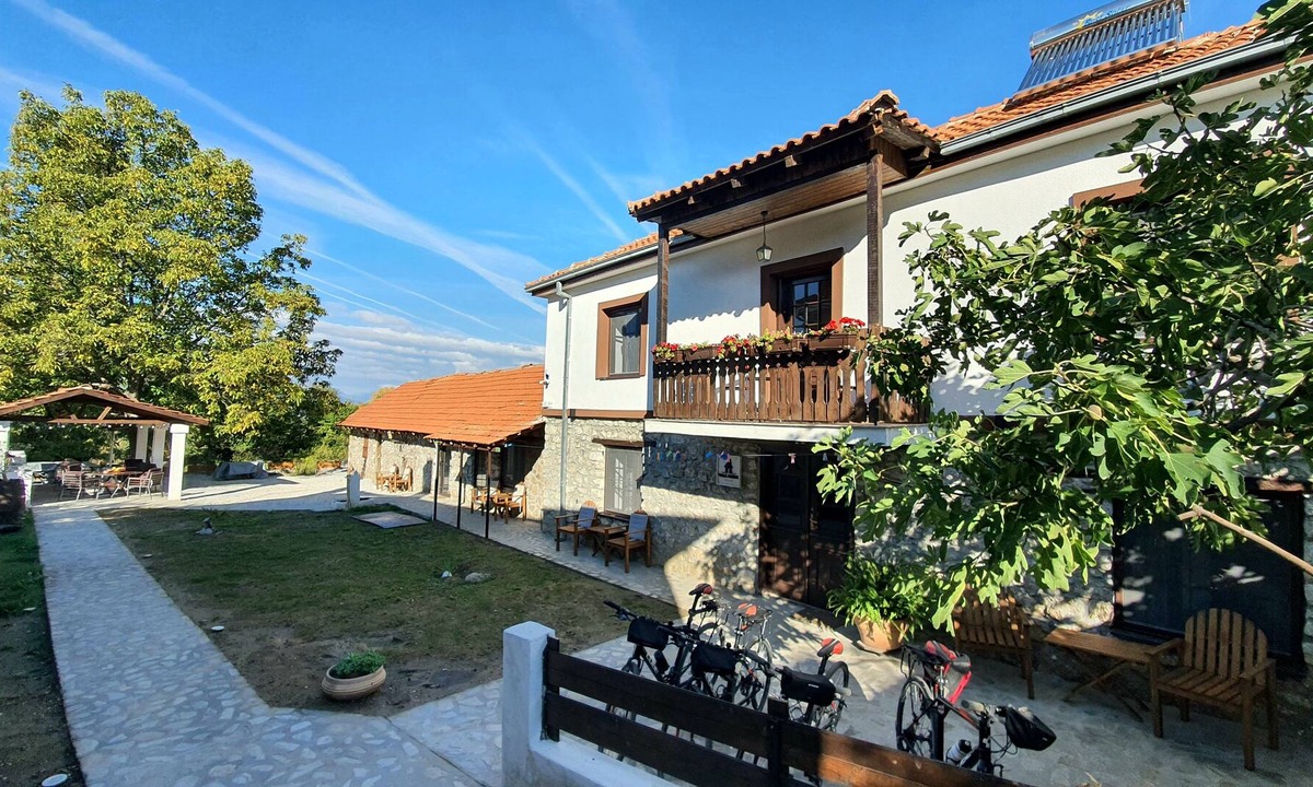 Lefkonas Bed & Breakfast | Villa Prespa