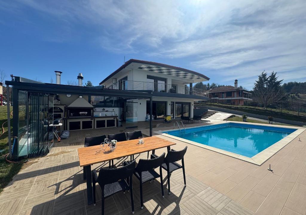 Grevena Villa | Villa rafaela grevena