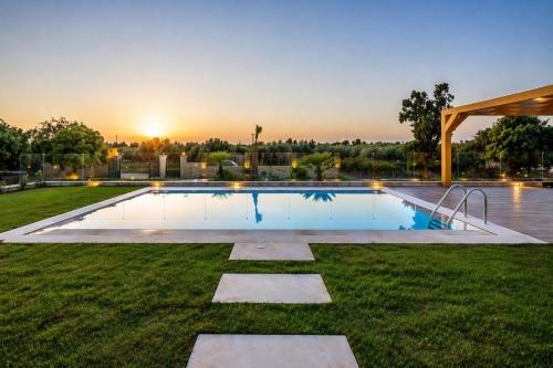 Analipsi Villa | Villa Sandi with Private Pool