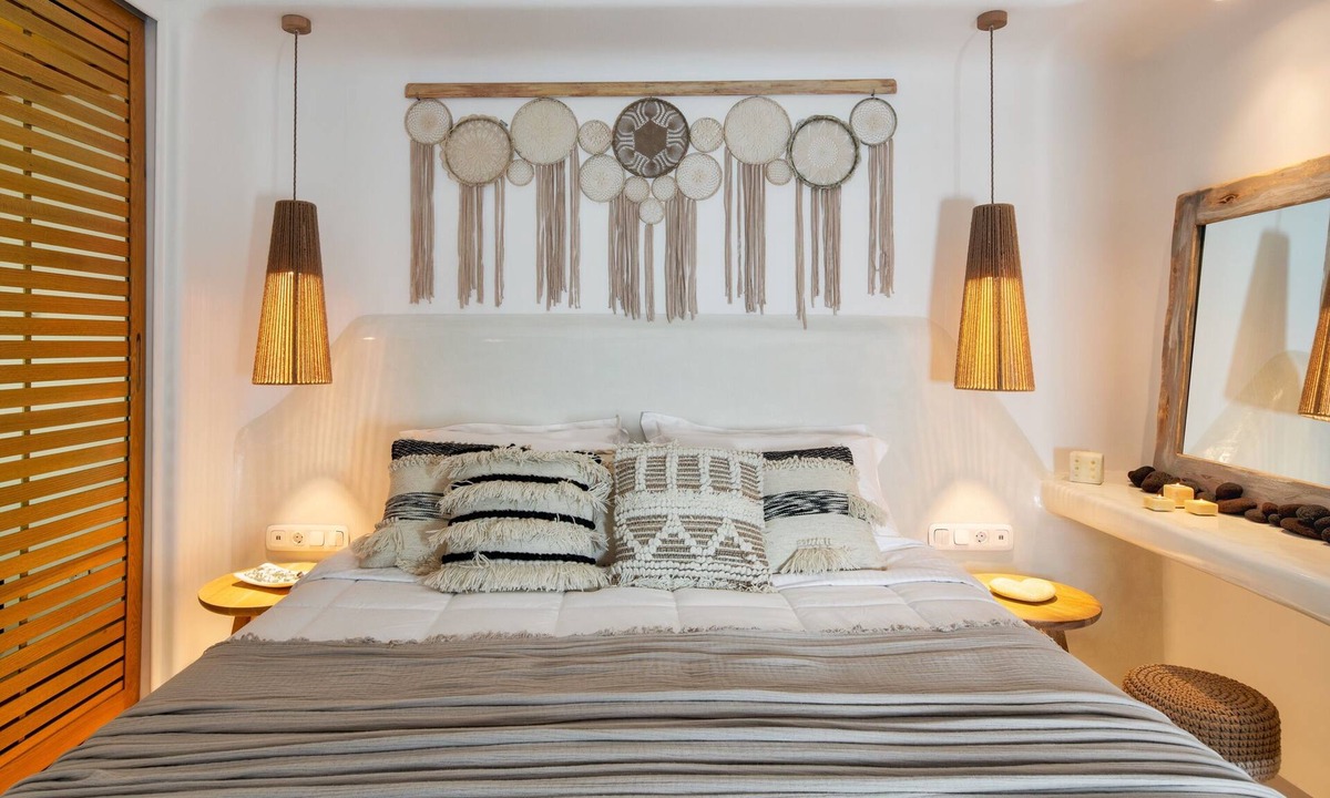 Megalochori Villa | Villa - Sleeps 3 - Private pool-Parking