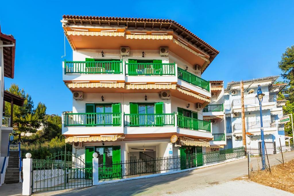 Agia Paraskevi Apartment | VILLA SOLENA