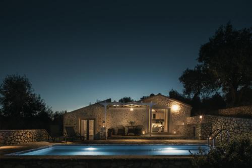 Mpogdanatika Villa | Villa Spitaki