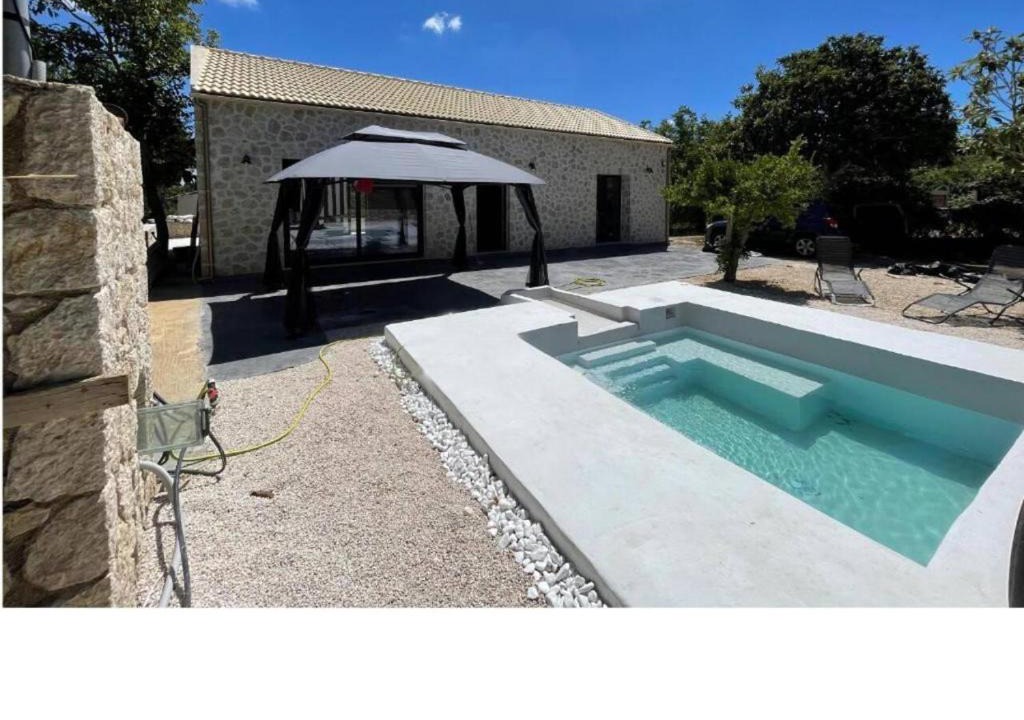 Parelia Villa | Villa with pool in Pelekas near the beach
