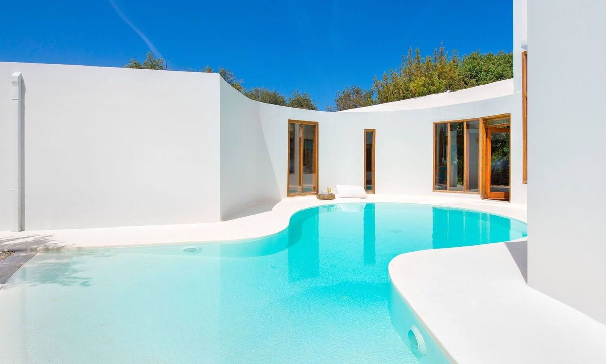 Ialyssos Villa | Wonderful private villa with A/C, WIFI, private pool, TV, patio, pets allowed and parking