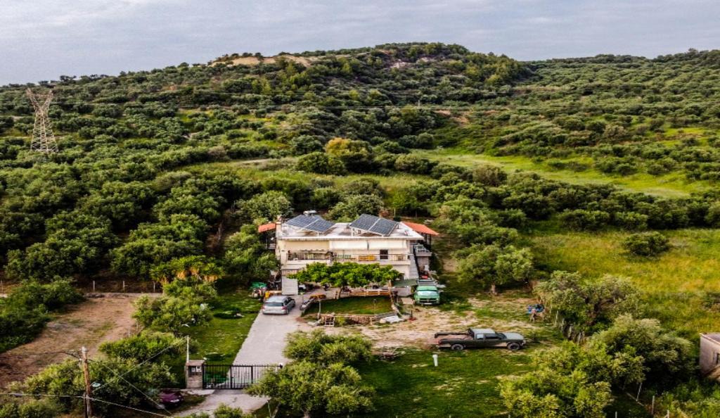 Kakovatos House | Your Spot Guestrooms and more