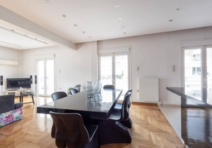 105 m² Apartment ∙ 2 bedrooms ∙ 6 guests in Nea Smyrni