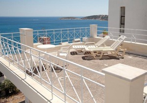 Bellevue Suites Studio 2 with Pool View in Agios Nikolaos