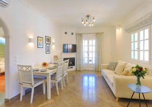 Kassiopi Home in Kassiopi
