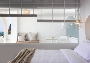 Nefeles Senior Suite by Fantasia Villas in Santorini