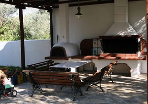 Quiet Beachside Spacious Bungalows + Amazing Seaview + Pool in Lefokastro
