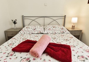 Sun Flower by TravelPro Services Nea Fokea Halkidiki in Nea Fokea